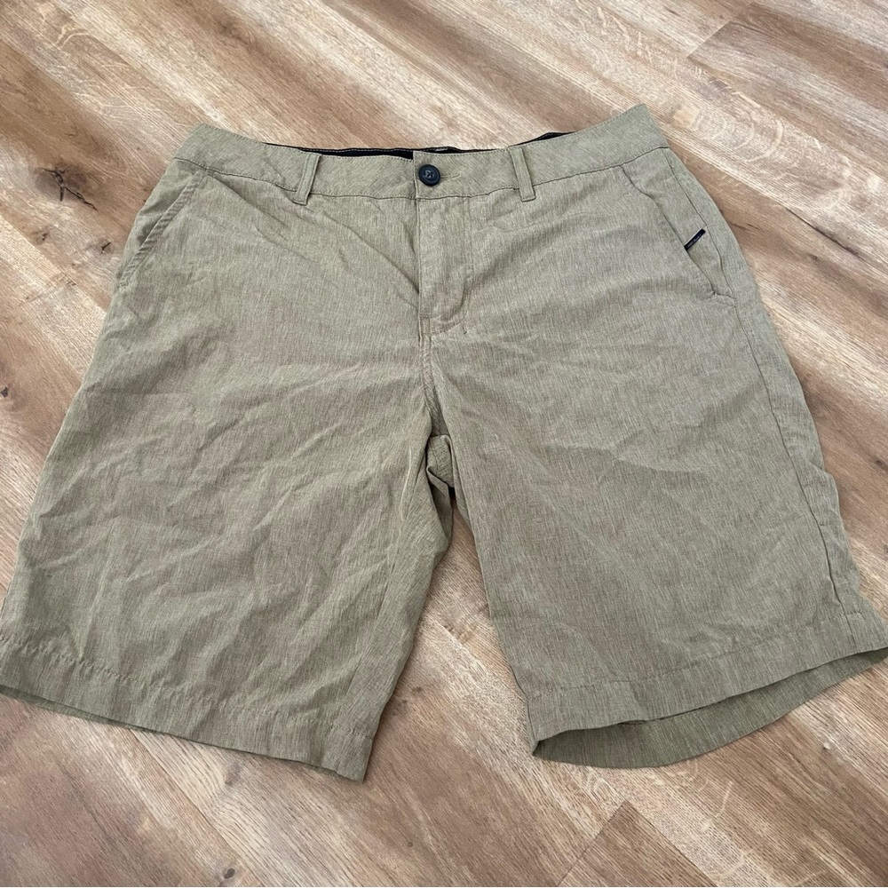 Mens nitrous black tillys tan shorts